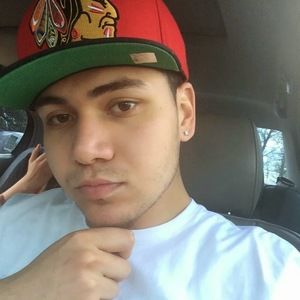 Meet your Posher, Carlos